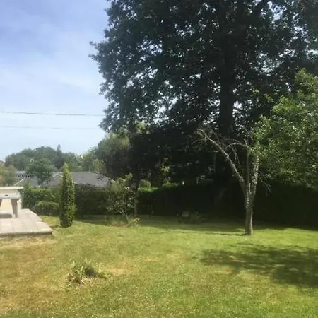 Au Charme Du Lac Piscine & 2 Forges-les-Eaux